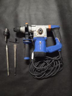 Location : perforateur Location : perforateur