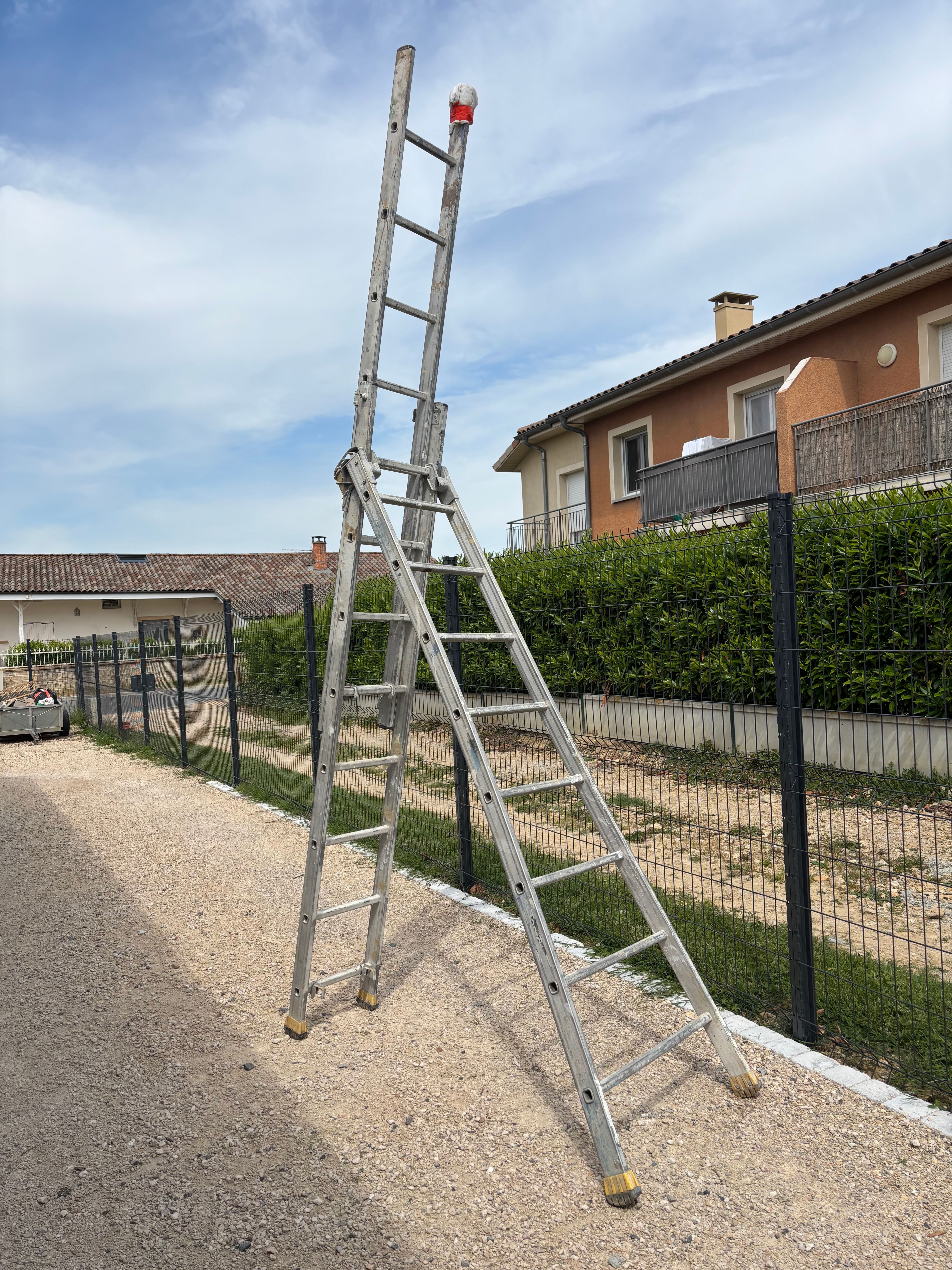 Location echelle 01 entre particuliers
