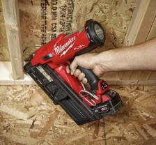 Location : cloueuse Location : cloueuse