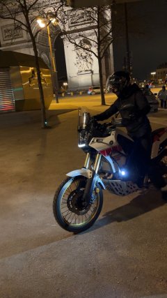 Location : moto Location : moto