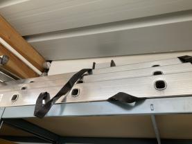 Location : echelle Location : echelle