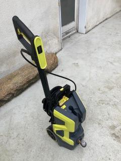 Location : autre Location : autre