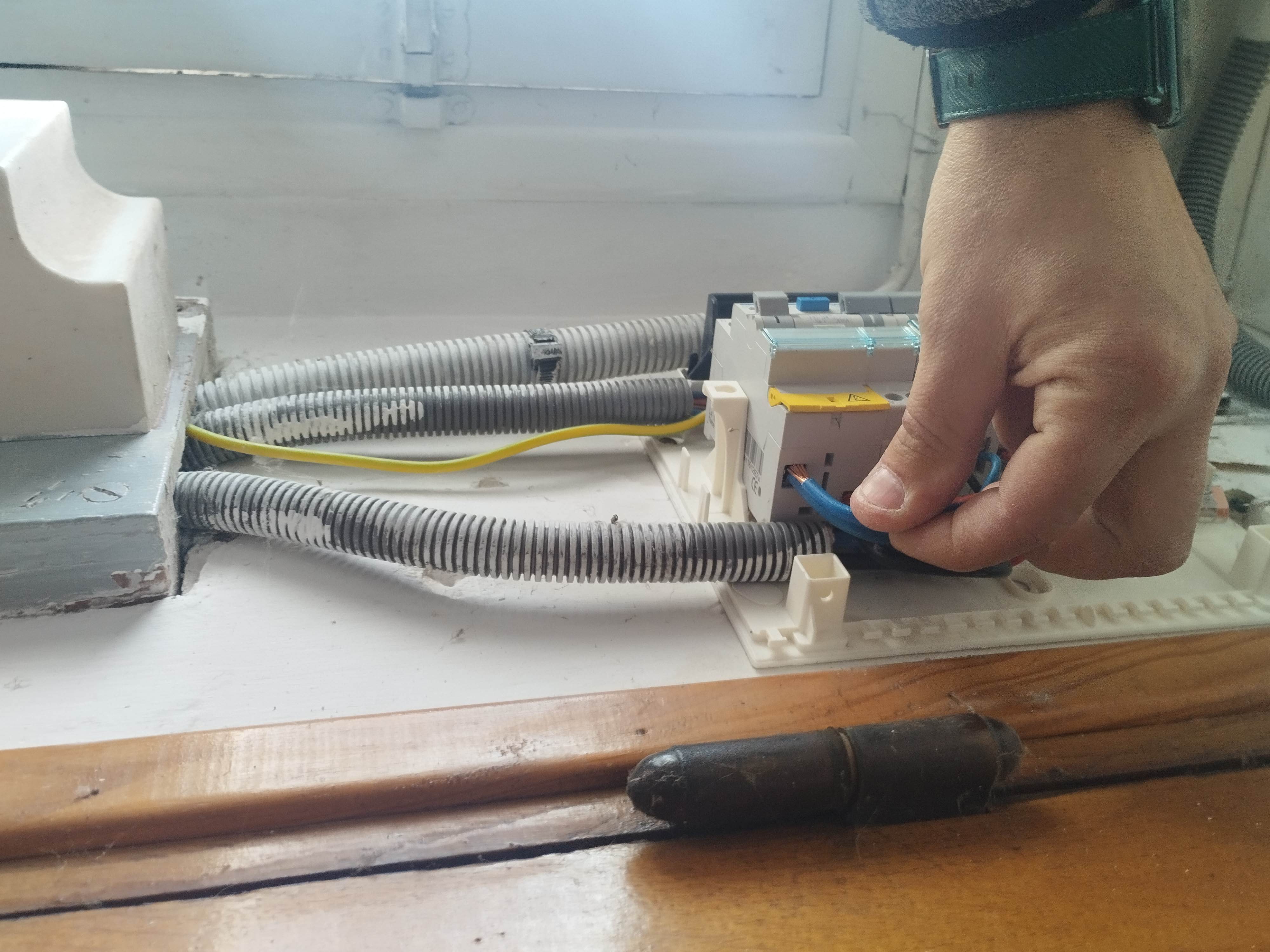 Service electricien 31 entre particuliers