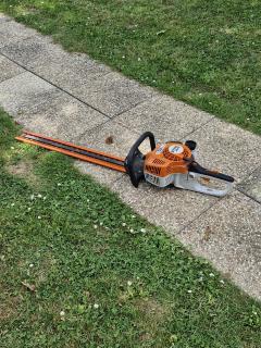 Location : taille haie Location : taille haie