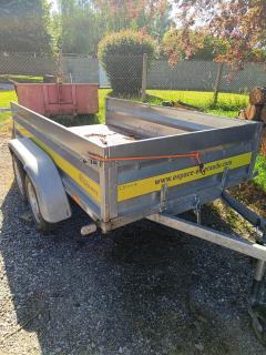 Location : remorque Location : remorque