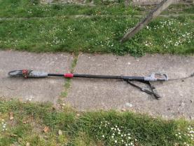 Location : elagueuse Location : elagueuse