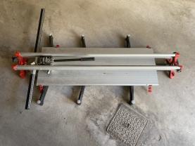 Location : carrelette Location : carrelette