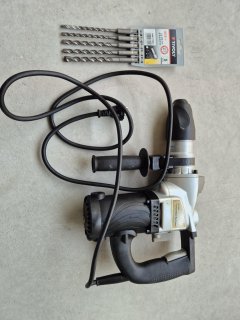 Location : perforateur