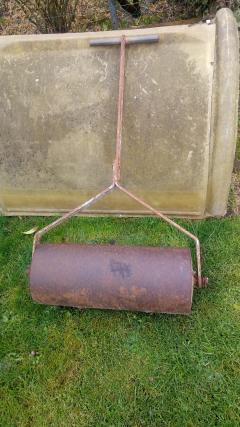 Location : rouleau a gazon Location : rouleau a gazon