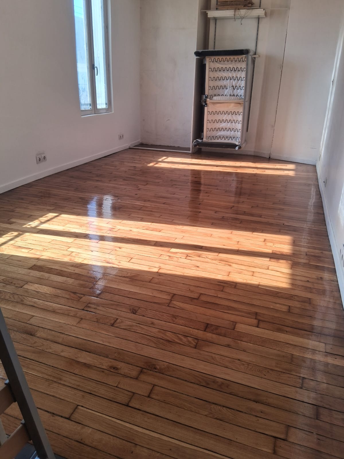 Service pose de parquet 92 entre particuliers