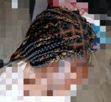 Service : tresses africaines Service : tresses africaines
