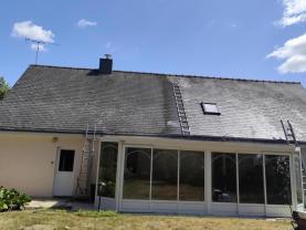 Service : tapissier Service : tapissier