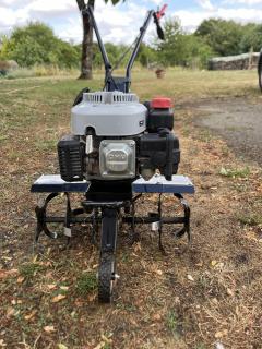 Location : motobineuse Location : motobineuse