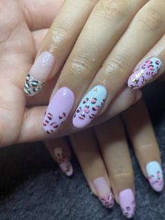 Service : prothesiste ongulaire Service : prothesiste ongulaire