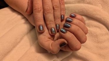 Service : prothesiste ongulaire Service : prothesiste ongulaire