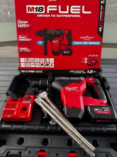 Location : perforateur Location : perforateur