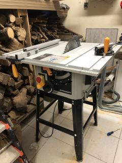 Location : scie circulaire Location : scie circulaire