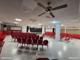 Location : salle reception Location : salle reception