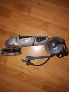 Location : meuleuse Location : meuleuse