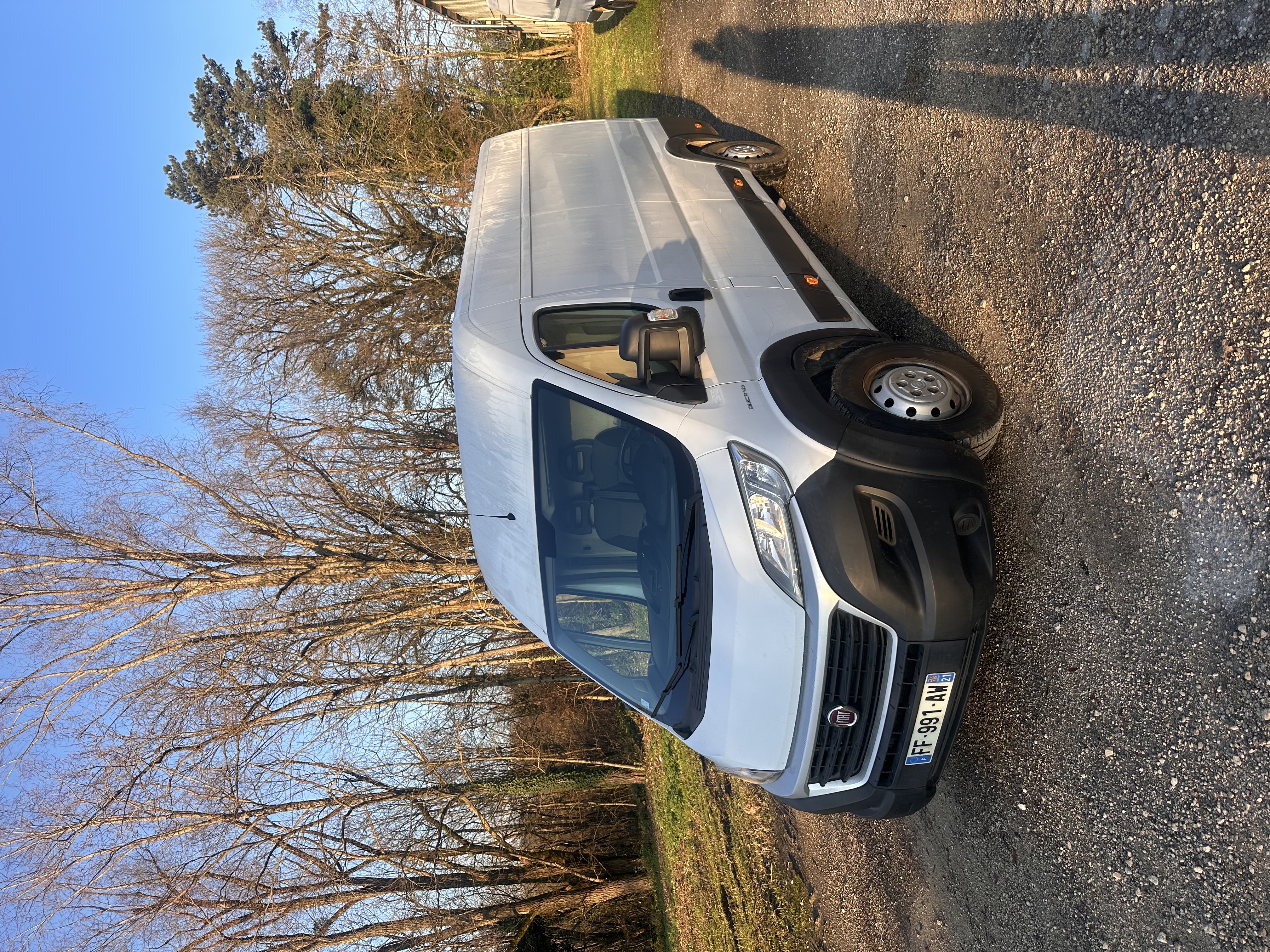 Service avec camion 25 entre particuliers