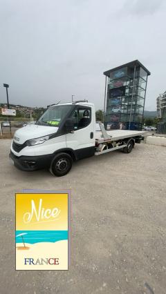 Location : avec chauffeur Location : avec chauffeur