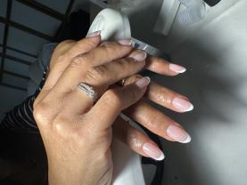 Service : manucure Service : manucure