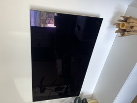 Location : television Location : television