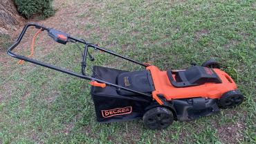 Location : tondeuse Location : tondeuse