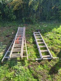 Location : echelle Location : echelle