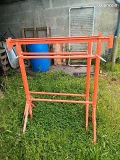 Location : autre Location : autre