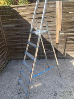 Location : escabeau Location : escabeau