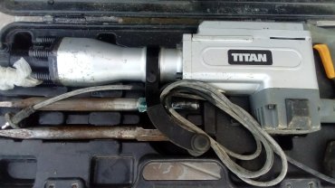 Location : marteau piqueur