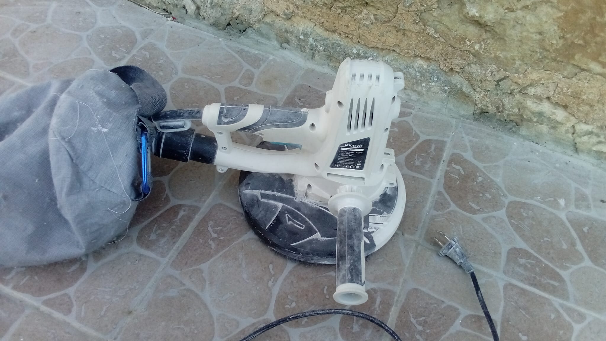 Location ponceuse 50 entre particuliers