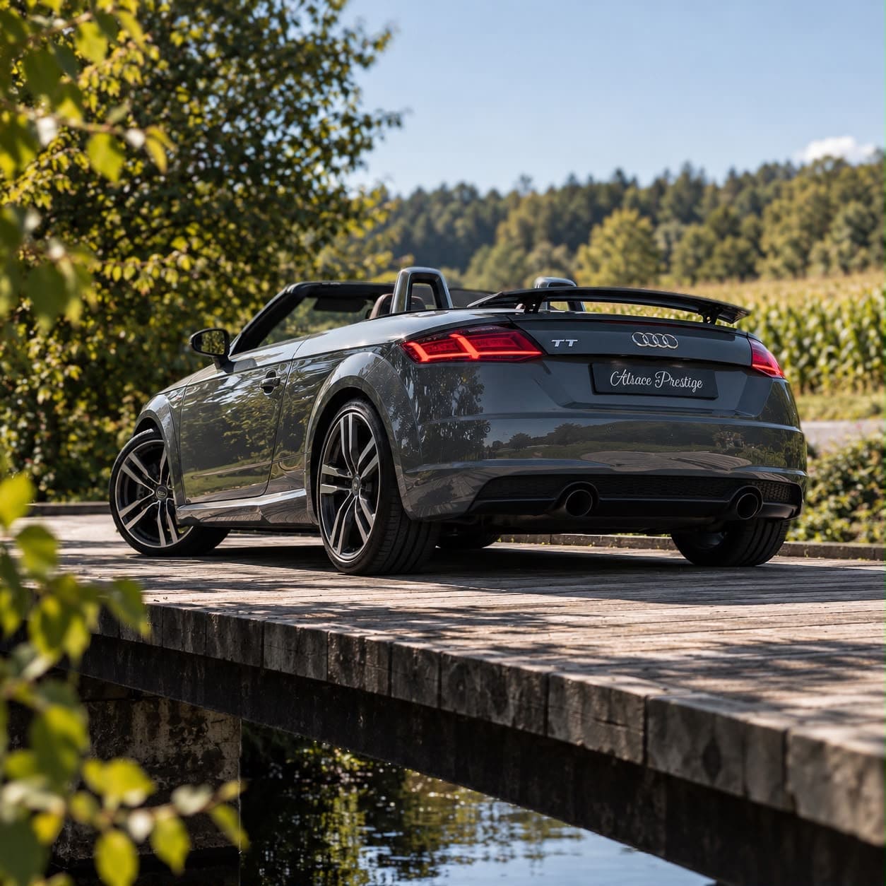 Rental Cabriolet between individuals (68)