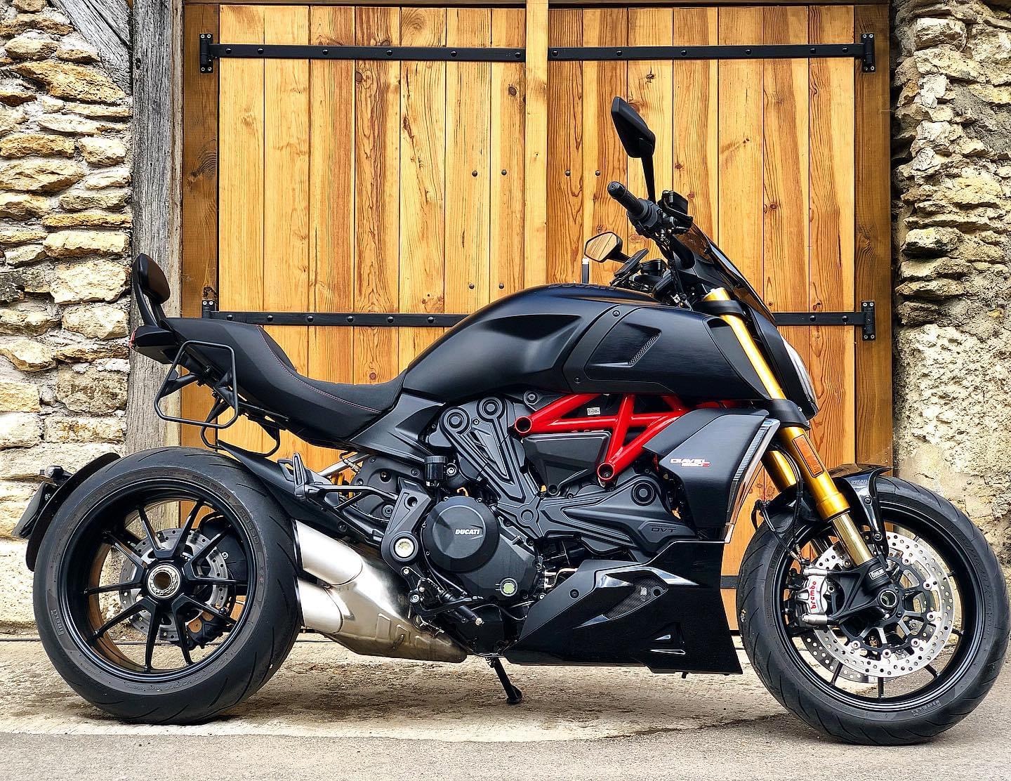 Location moto 75 entre particuliers