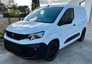 Location : fourgon Location : fourgon