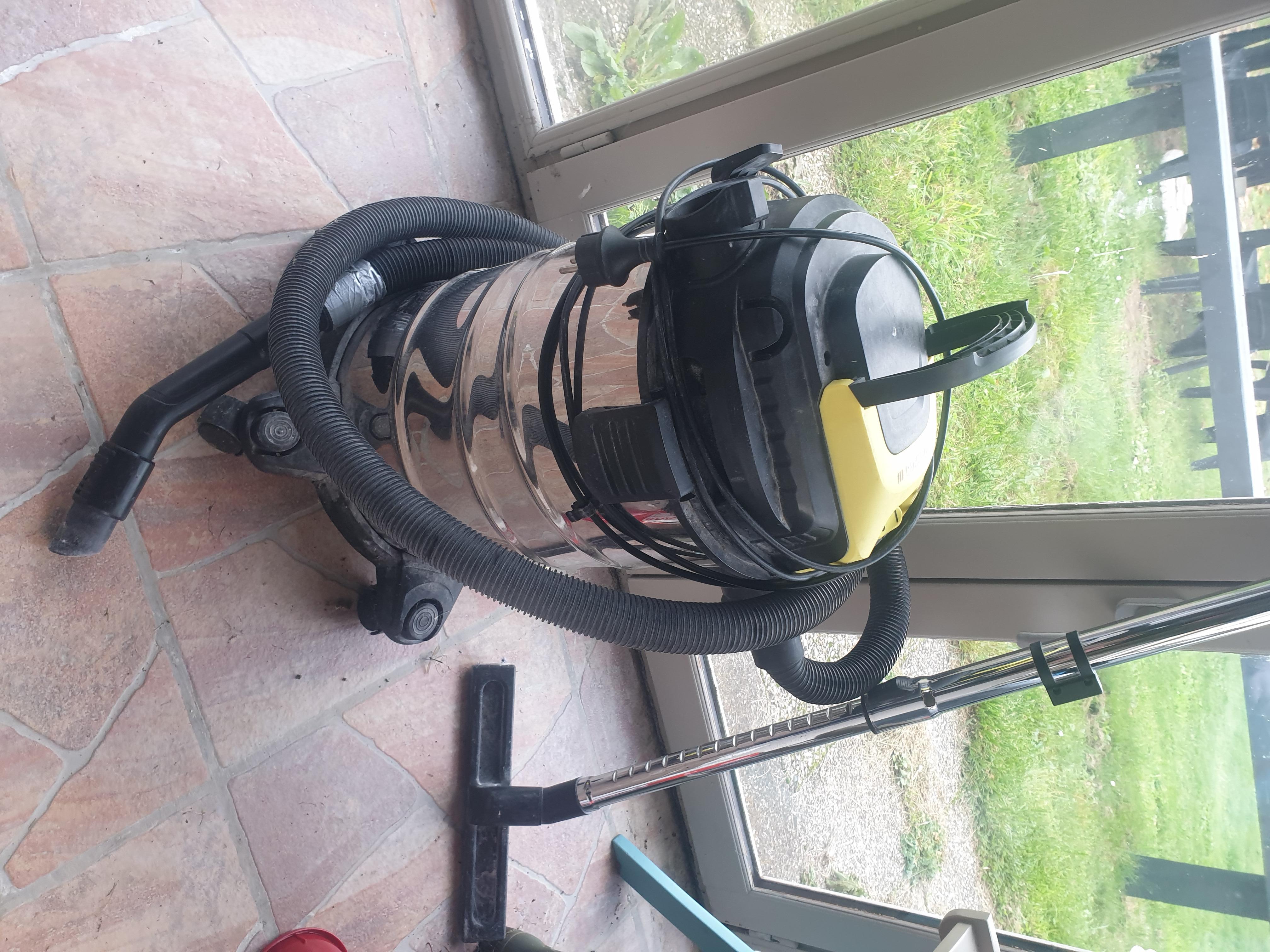 Location aspirateur 60 entre particuliers