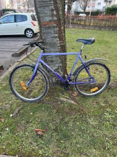 Location : velos Location : velos