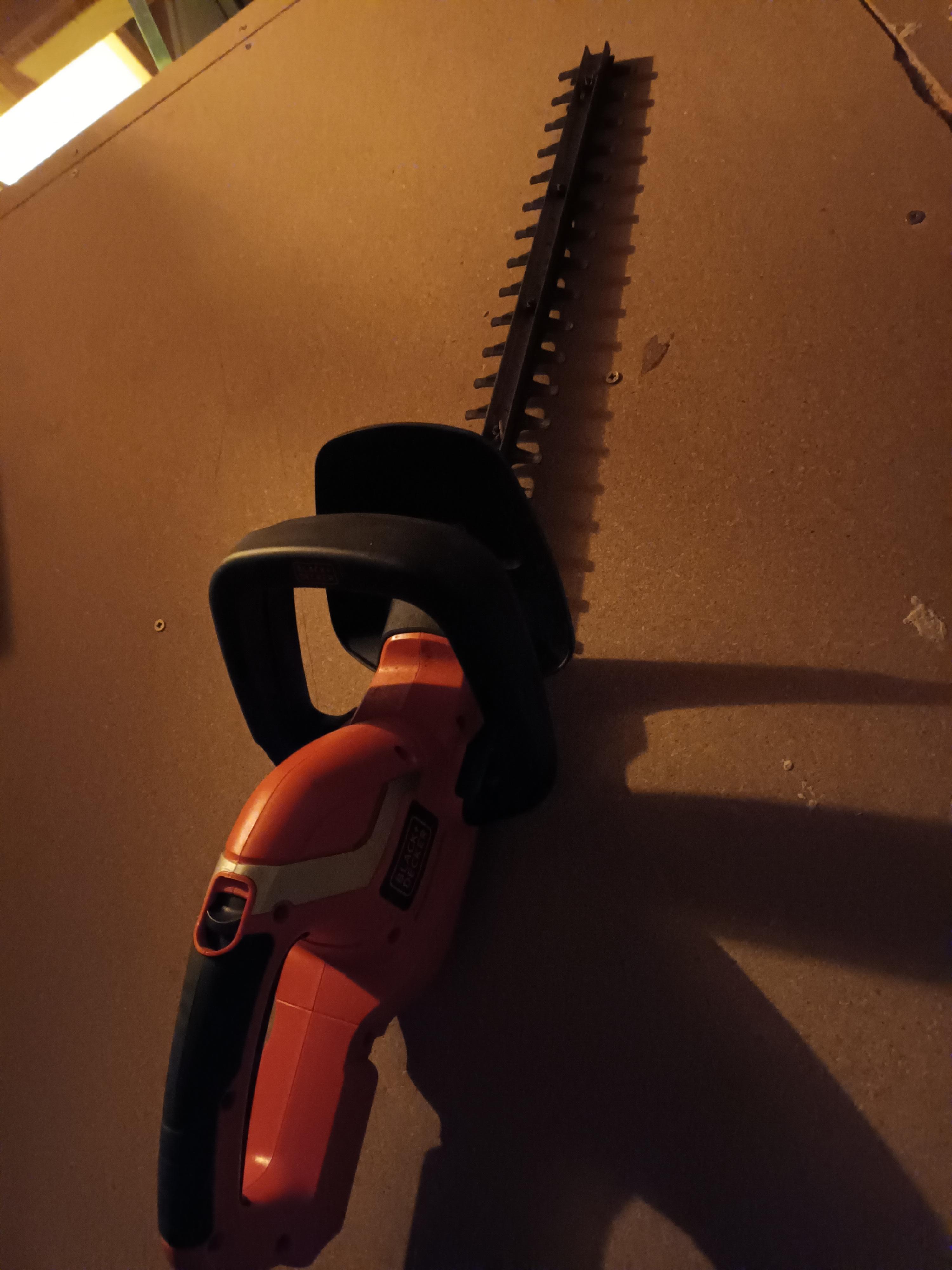 Location taille haie 27 entre particuliers