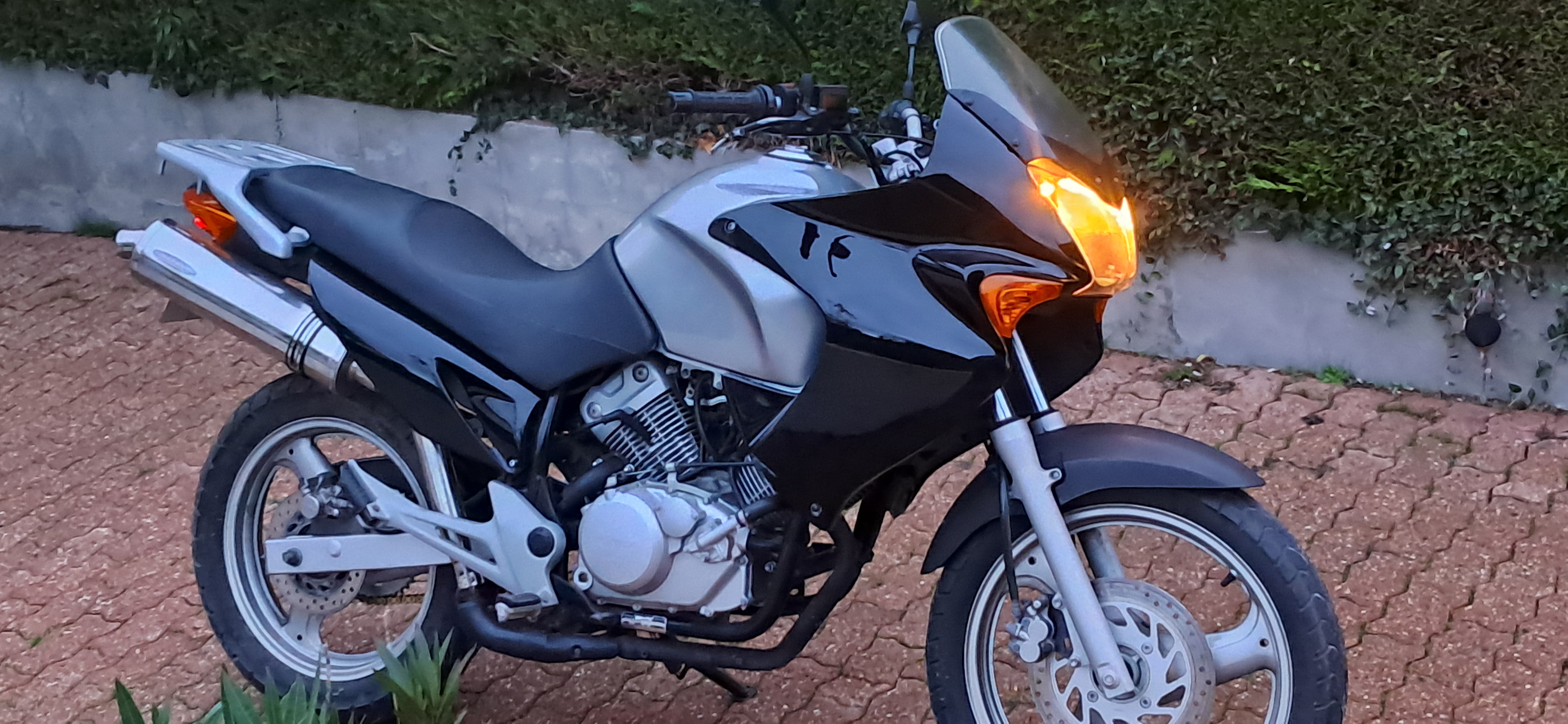 Location moto 14 entre particuliers