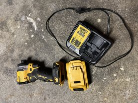 Location : visseuse Location : visseuse