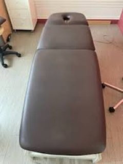 Service : tapissier Service : tapissier