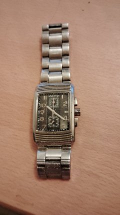 Service : reparation montre Service : reparation montre