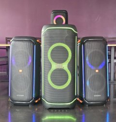 Location : enceinte Location : enceinte