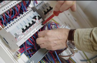 Service : electricien