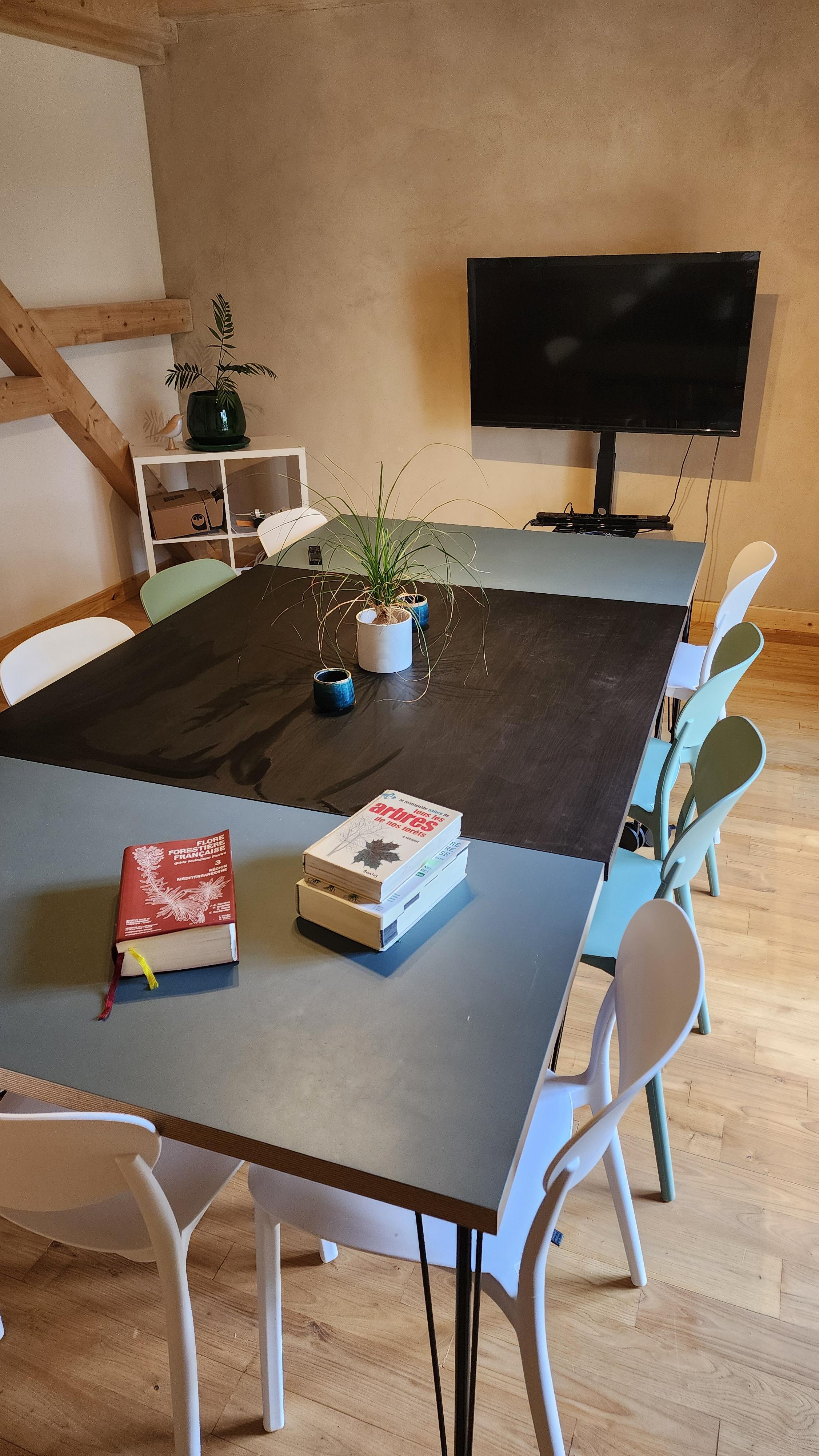 Location salle de reunion 35 entre particuliers