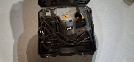 Location : perforateur