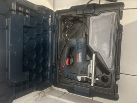 Location : scie sauteuse