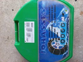 Location : chaine a neige Location : chaine a neige