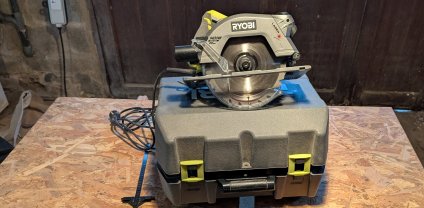 Location : scie circulaire